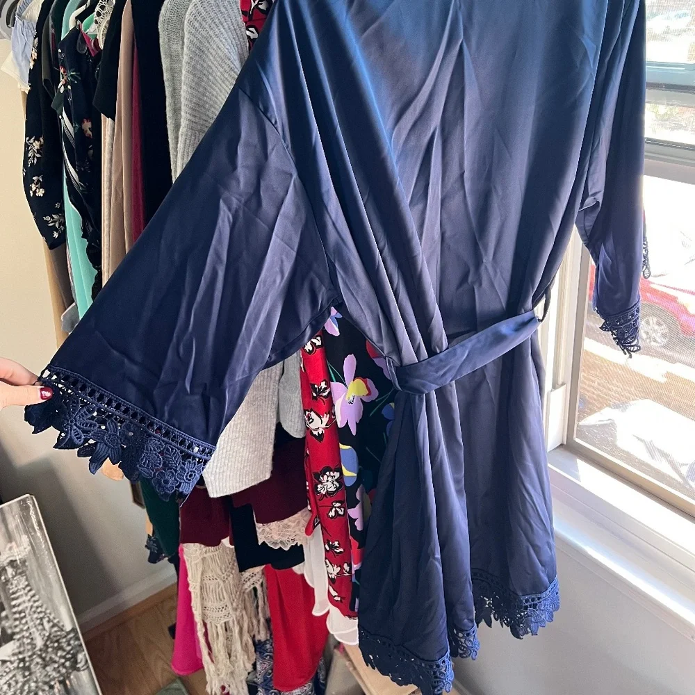 Navy Blue Robe - Picture 4 of 4